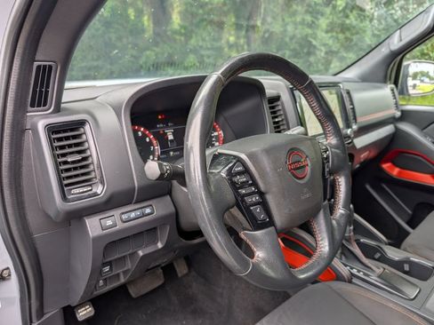 Used 2023 Nissan Frontier Pro-X w/ Tow Package RWD image 31