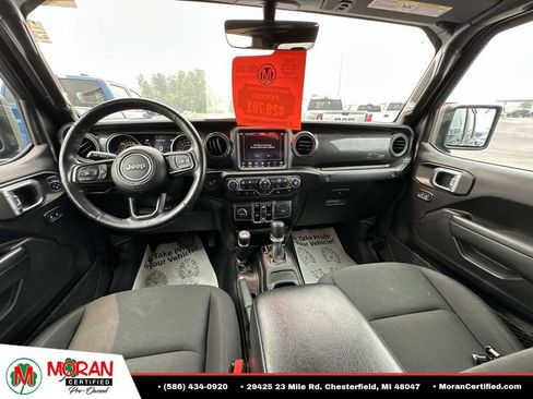 Used 2022 Jeep Gladiator Sport AWD/4WD image 15