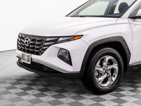 Used 2023 Hyundai Tucson SE image 30