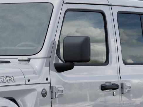 New 2026 Jeep Gladiator Sport AWD/4WD image 12