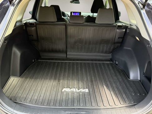 Used 2023 Toyota RAV4 XLE AWD/4WD image 55