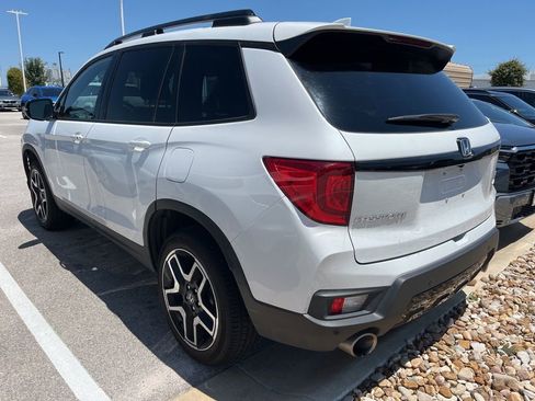 Used 2023 Honda Passport Elite image 4