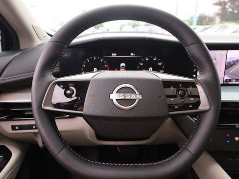 Used 2025 Nissan Murano SL w/ Cargo Package AWD/4WD image 12