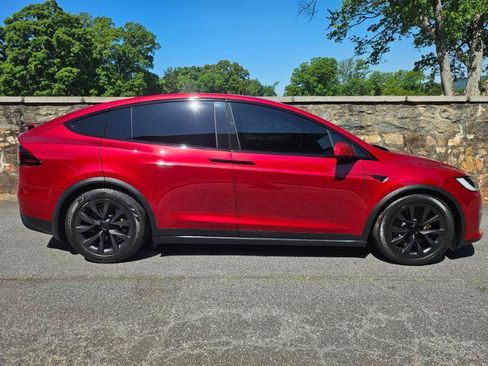 Used 2023 Tesla Model X AWD/4WD image 10