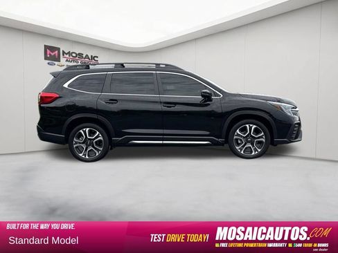 Used 2023 Subaru Ascent Limited AWD/4WD image 8