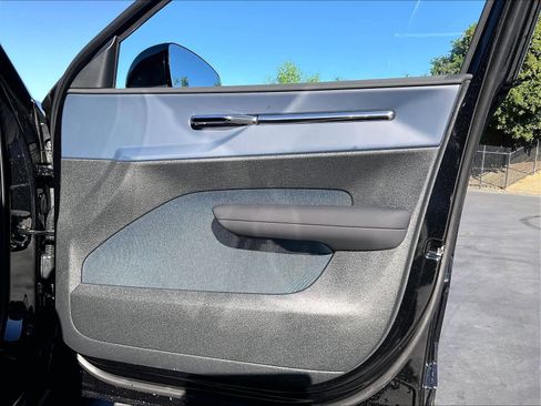 New 2026 Volvo EX30 Cross Country Ultra w/ Protection Package Premier image 30