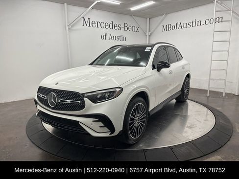 Certified 2025 Mercedes-Benz GLC 300 image 3