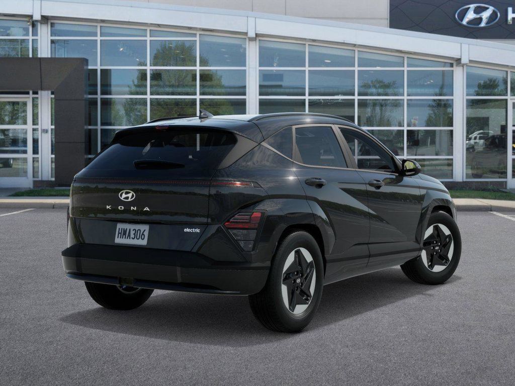 New 2025 Hyundai Kona SEL FWD image 4