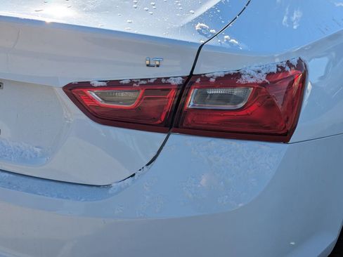 Used 2023 Chevrolet Malibu LT FWD image 5