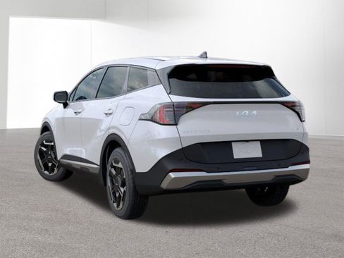 New 2026 Kia Sportage S AWD/4WD image 4