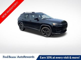 Used 2019 Jeep Cherokee Latitude Plus AWD/4WD video 1