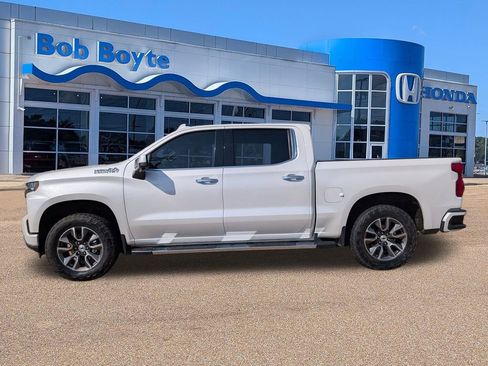 Used 2021 Chevrolet Silverado 1500 High Country image 2