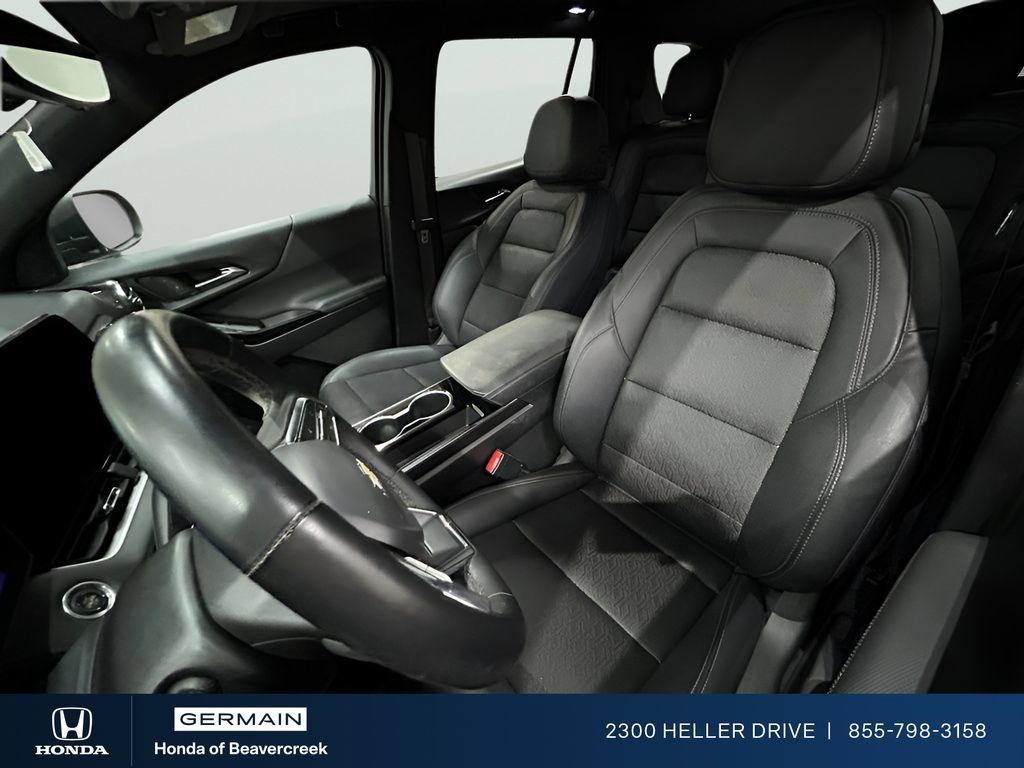 Used 2025 Chevrolet Equinox LT w/ Convenience Package II AWD/4WD image 22