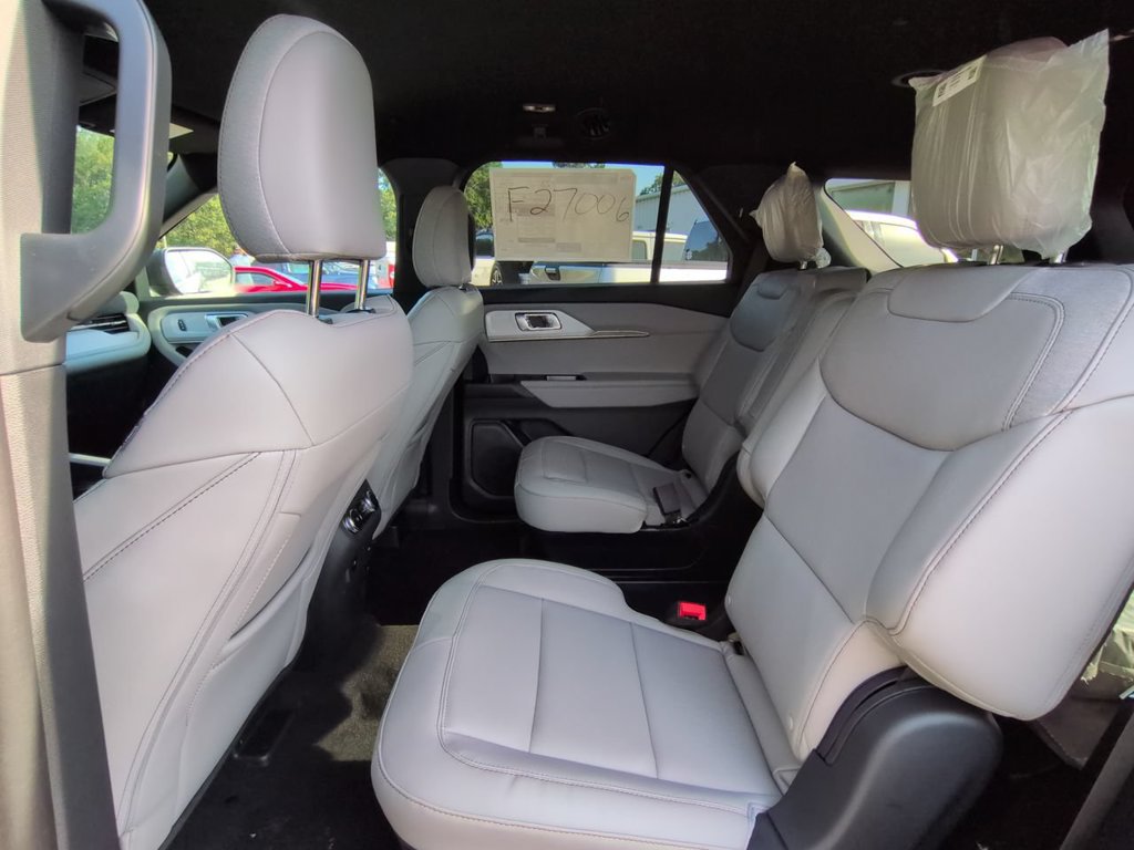 New 2027 Ford Explorer Active w/ Active Comfort Package RWD image 14