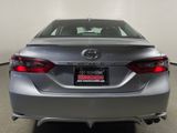 Used 2022 Toyota Camry SE image 4