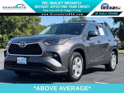 Used 2022 Toyota Highlander LE