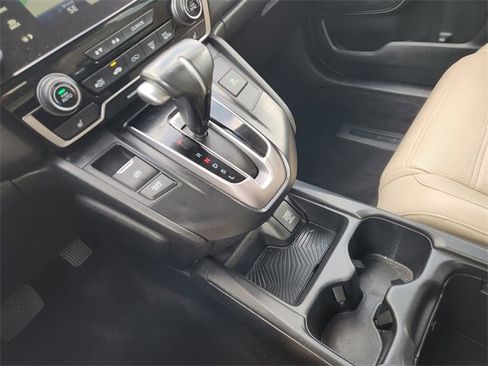 Used 2017 Honda CR-V Touring image 17