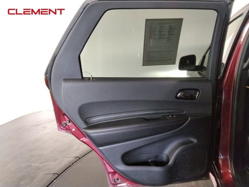 Used 2022 Dodge Durango R/T w/ Trailer Tow Group IV image 32