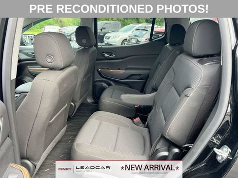 Used 2023 GMC Acadia SLE w/ Driver Convenience Package AWD/4WD image 23