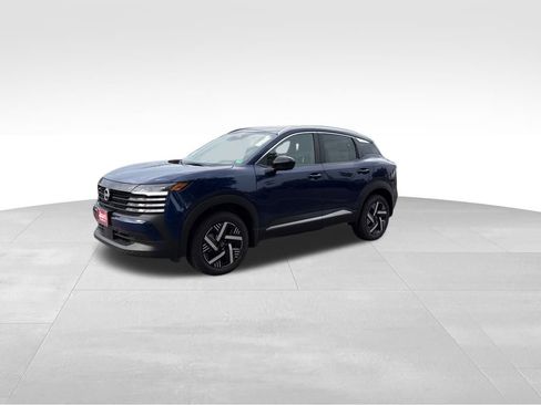 New 2026 Nissan Kicks SV w/ SV Premium Package image 9