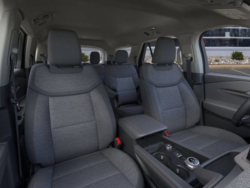 Used 2026 Ford Explorer Active AWD/4WD image 10