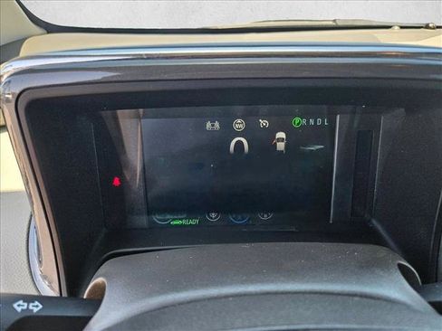 Used 2015 Chevrolet Volt Premium w/ Premium Trim Package FWD image 11