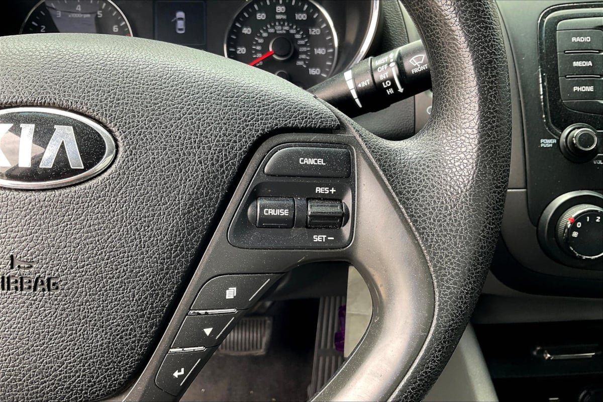 Used 2017 Kia Forte LX w/ LX Popular Package FWD image 17