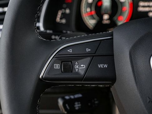 Used 2025 Audi Q7 3.0T Premium Plus image 25