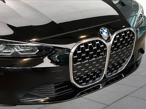 Used 2022 BMW 430i Coupe w/ Convenience Package RWD image 32