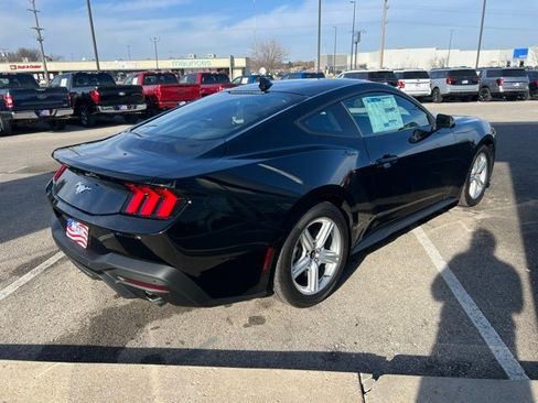 New 2026 Ford Mustang Coupe image 4