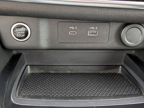 Used 2023 Nissan Rogue SL w/ SL Premium Package image 28