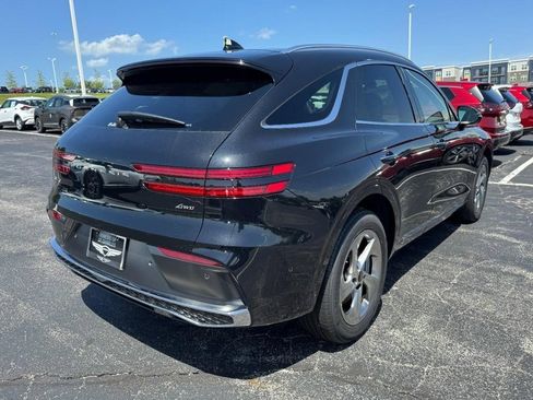 Used 2026 Genesis GV70 2.5T Advanced AWD/4WD image 3