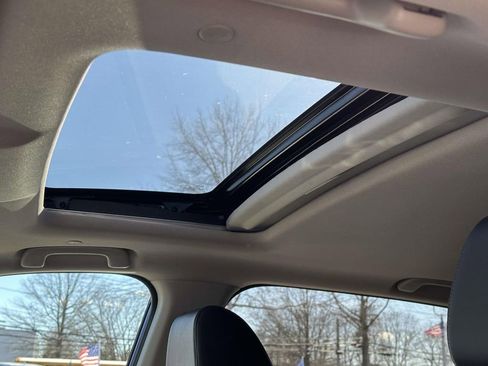 Used 2023 Honda CR-V EX-L image 18