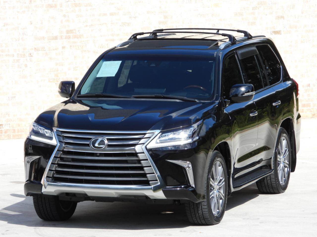 Used 2016 Lexus LX 570 4WD image 29