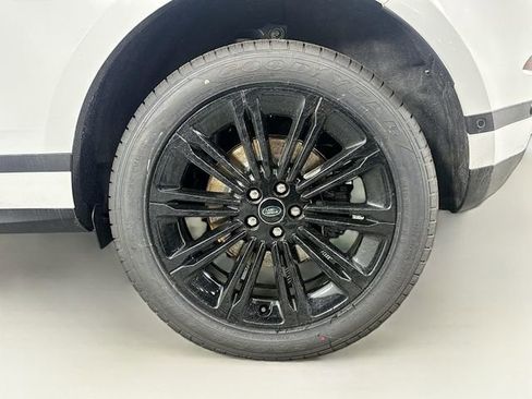 Used 2026 Land Rover Range Rover Evoque S AWD/4WD image 30
