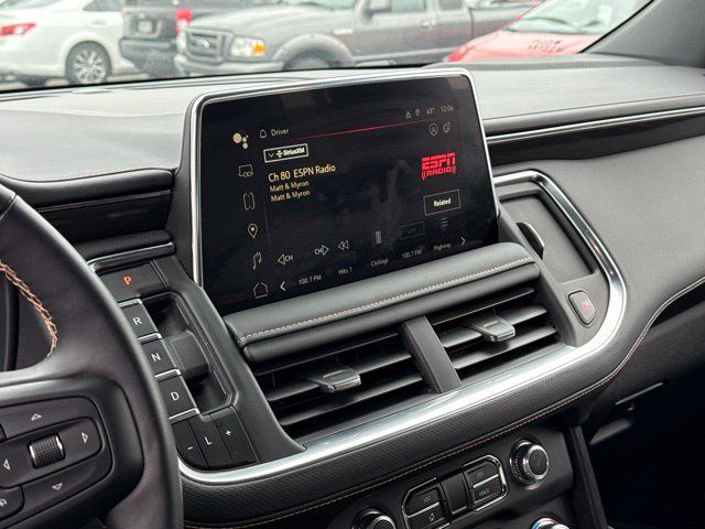 Used 2024 GMC Yukon XL AT4 w/ AT4 Premium Package AWD/4WD image 17