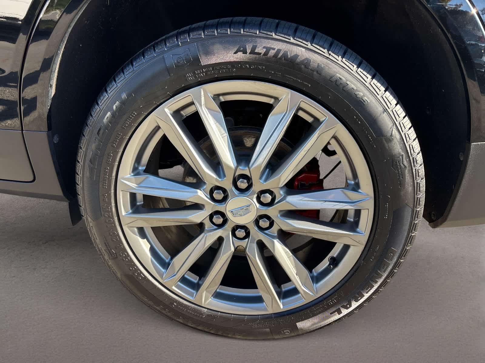 Used 2022 Cadillac XT5 Sportv AWD/4WD image 8