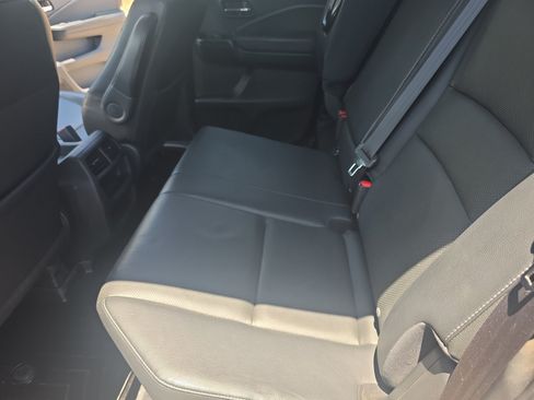 Used 2017 Honda Ridgeline RTL-T image 17