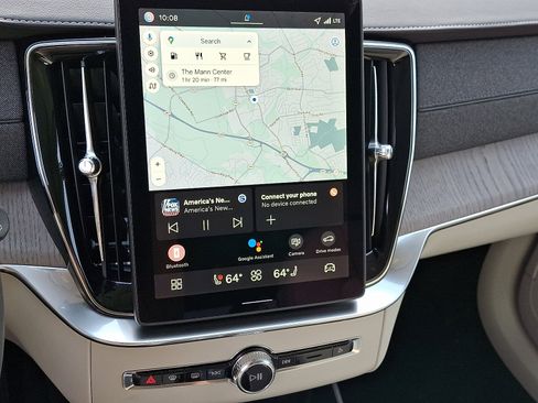 New 2026 Volvo XC90 B6 Ultra w/ Protection Package image 12