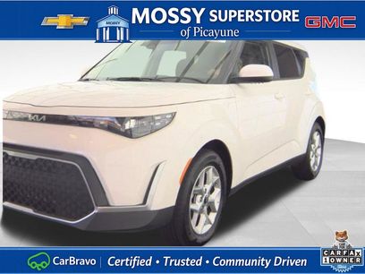 Used 2025 Kia Soul LX w/ LX Technology Package