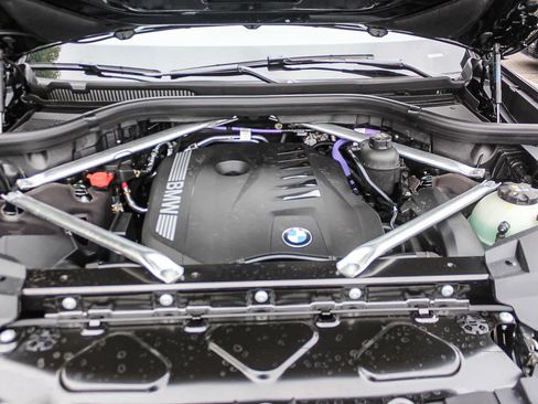 New 2027 BMW X7 xDrive40i w/ M Sport Package AWD/4WD image 27
