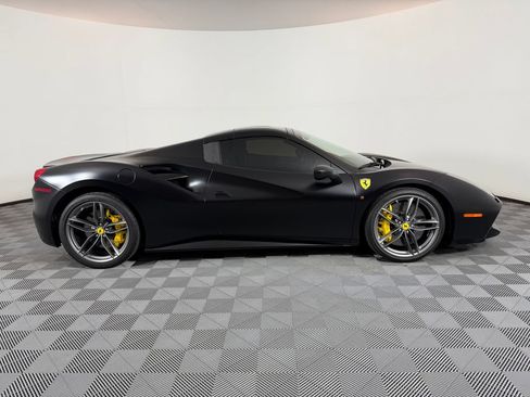 Used 2018 Ferrari 488 Spider RWD image 2