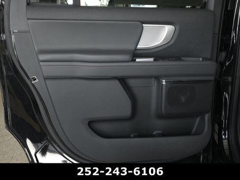 Used 2025 Ford Expedition Max Active AWD/4WD image 36