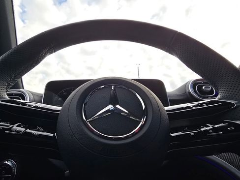 New 2026 Mercedes-Benz CLE 300 4MATIC Coupe image 28