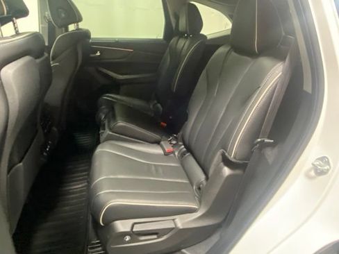 Used 2022 Acura MDX SH-AWD w/ Advance Package image 14