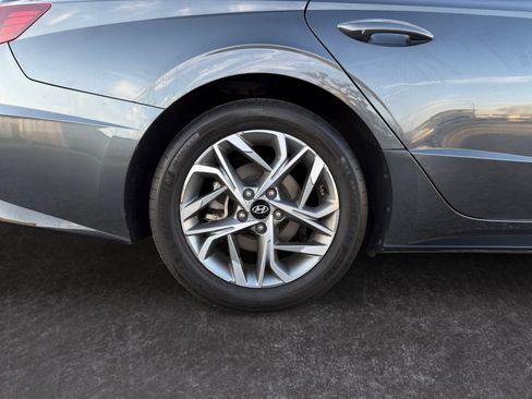 Used 2023 Hyundai Sonata SEL w/ Convenience Package image 9