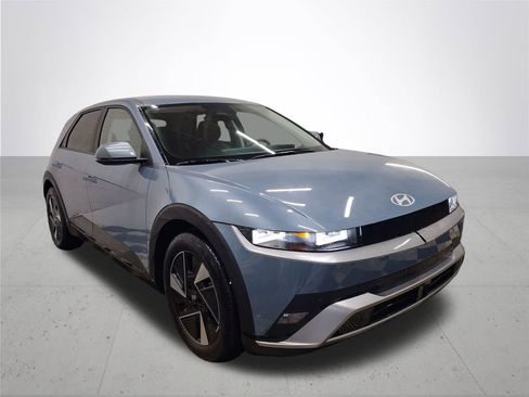 New 2026 Hyundai Ioniq 5 SE image 37