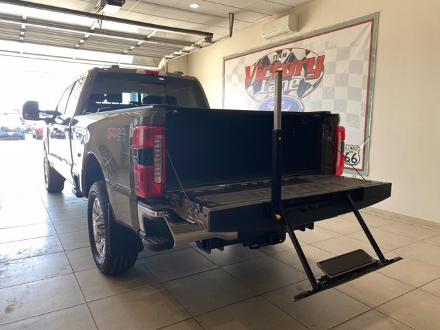 Used 2026 Ford F250 King Ranch w/ Chrome Package AWD/4WD image 8
