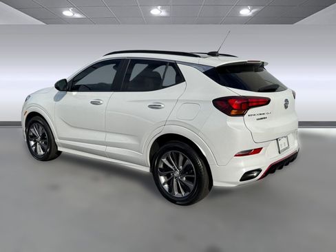 Used 2020 Buick Encore GX Select w/ Sport Touring Package image 3