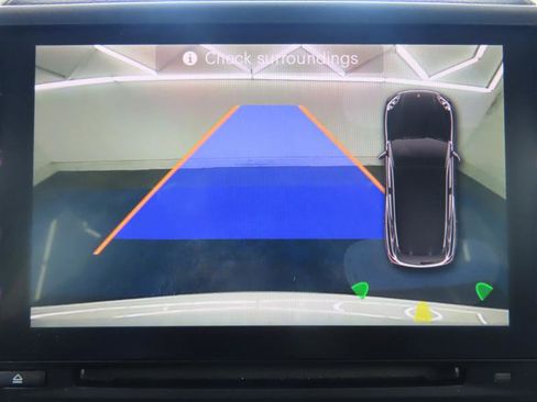 Used 2017 Porsche Cayenne Platinum Edition w/ Premium Package Plus (PJX) image 28